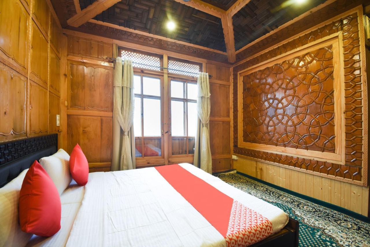 Oyo 66637 Merlin Group Of Houseboats Hotel Srīnagar Екстериор снимка